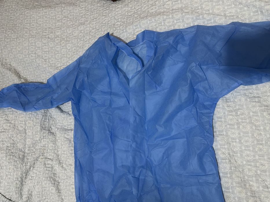 Халаты одноразовые