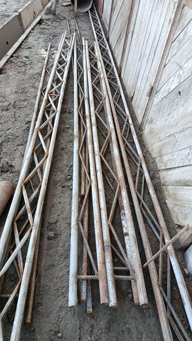 Фирма.   Єни 20 лик узунлиги 4 метир  40 лик турбадан  ичига 16 14  ар