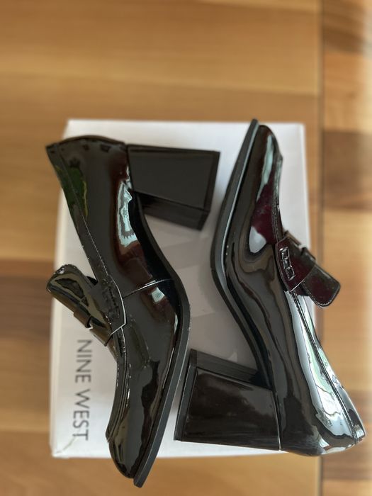 Дамски обувки естествен лак