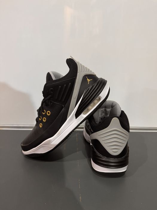 Jordan Max Aura 5