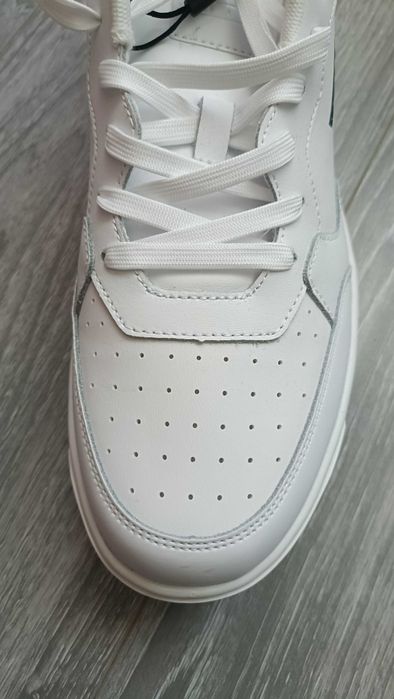 Adidași Tomy Jeans