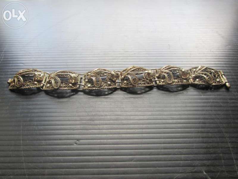 Старинна сребърна дамска гривна - филигран