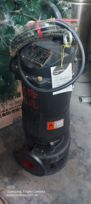 Погружной насос трехфазный