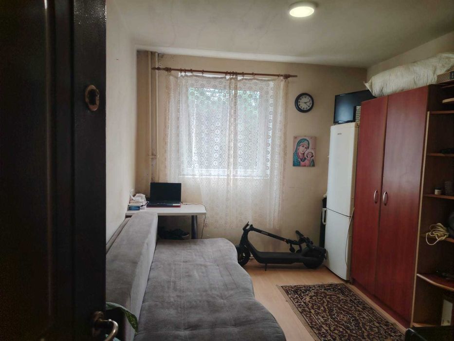 Apartament vanzare 10,87 mp- Manastur ,Taberei