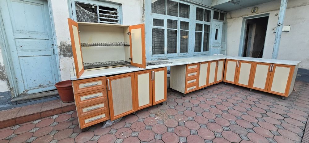 кухони мебел комплект