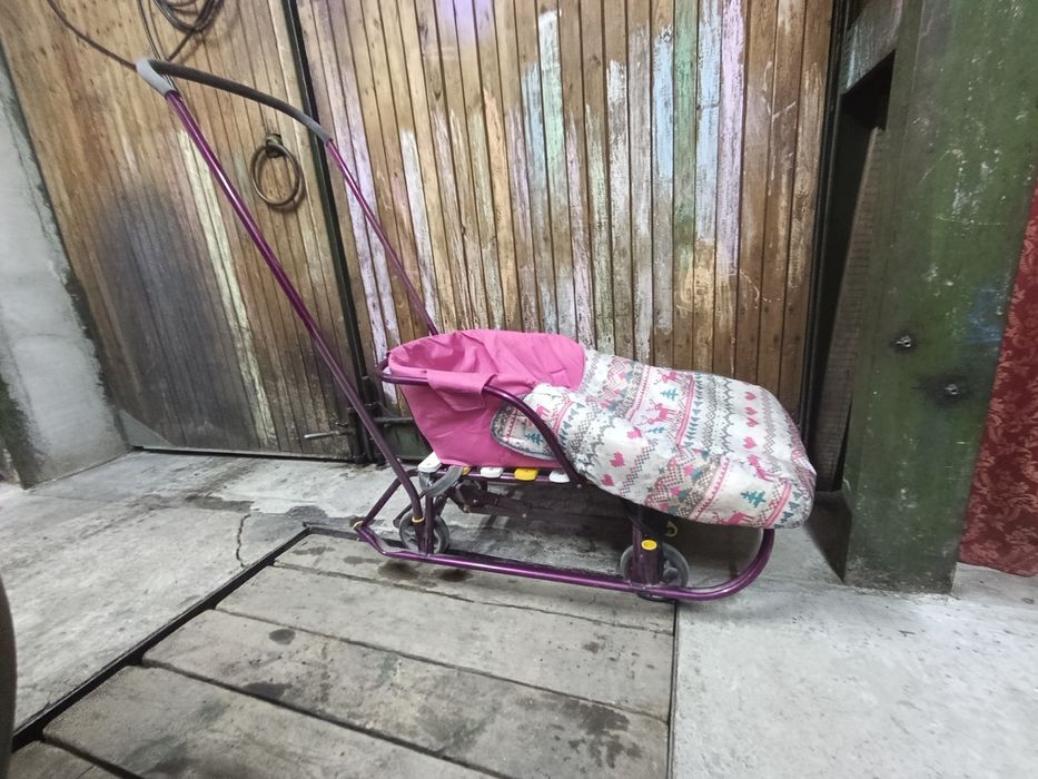 Продам сакнки с чехлом.