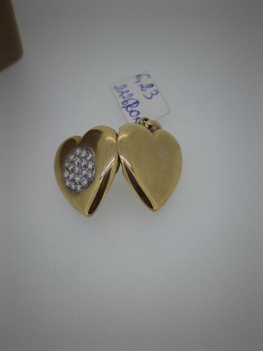 Pandantiv  locket (se deschide pt poza)aur 18k 6.23gr  diamante naturale (r)
