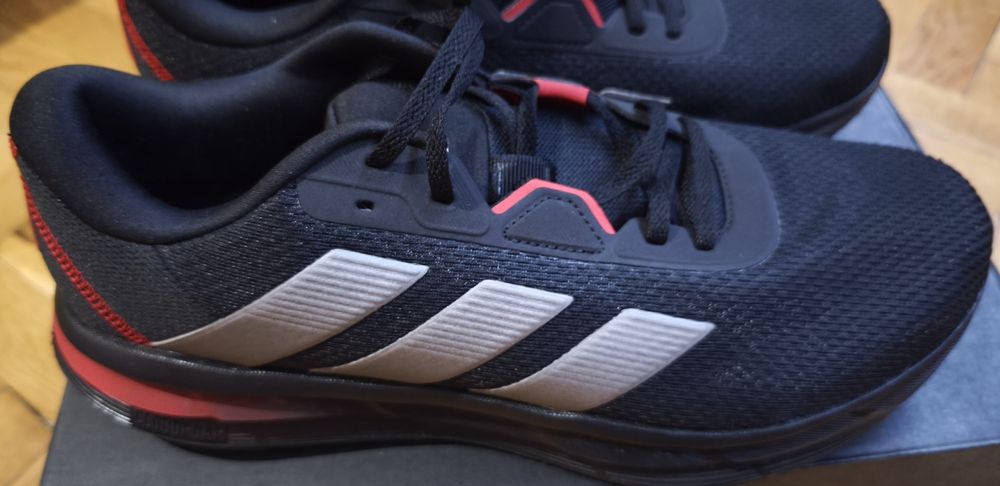 Маратонки Adidas Galaxy 7 М