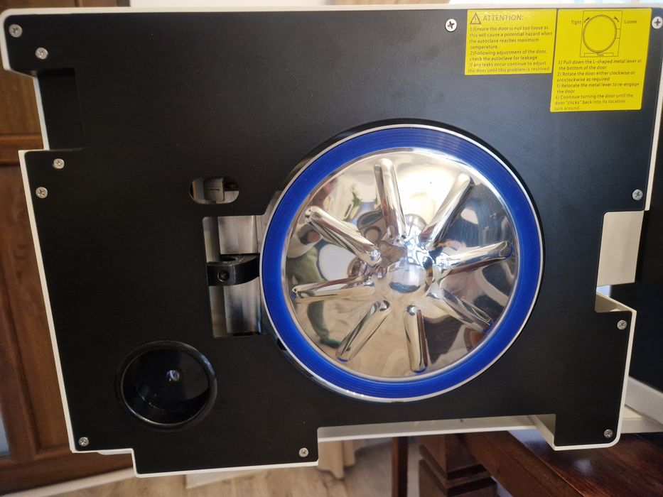 Autoclav sterilizare 8L NOU