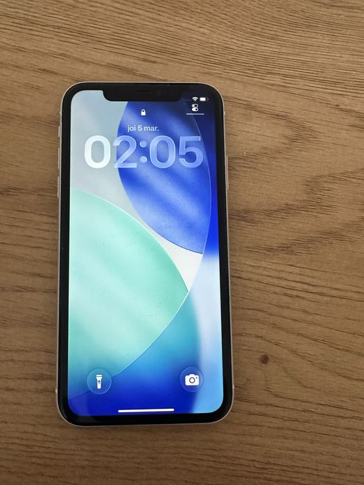 Iphone 11 alb utilizat