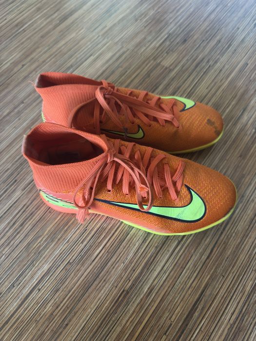 Сороконожки футбольные