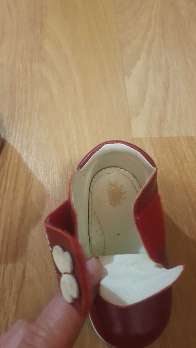 Vand papuci piel rosi fetite Nr. 20