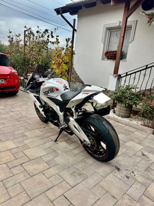 Aprilia RSV4 2010