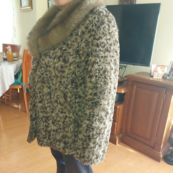 Зимно мекичко палто кафяво ХЛ