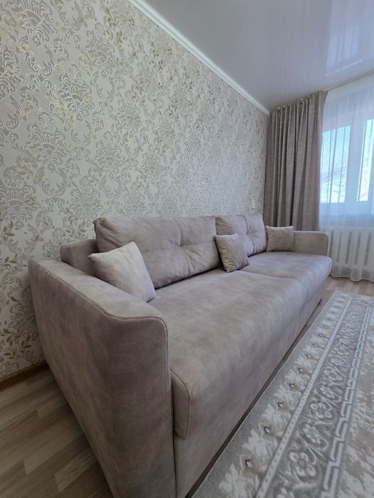 Продам диван в отличном состяояни