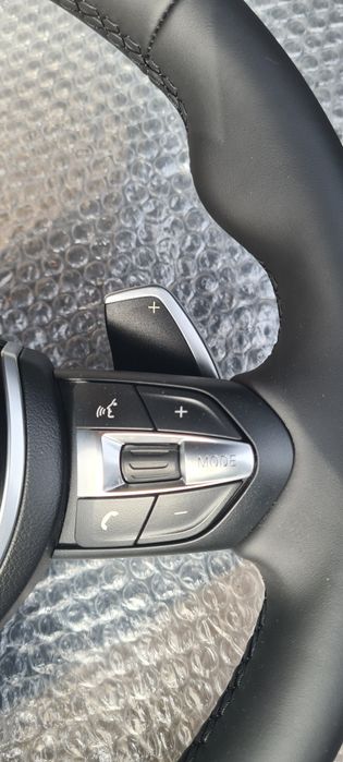 Volan bmw f01 f10 f06 original vibrații distronic