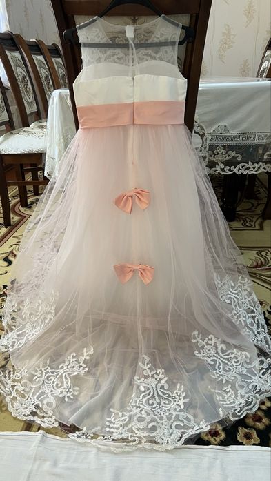 Qizchalar uchun vicherni kuylak