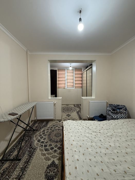 Ассалому Аллайкум Вокзал Беруний кучаси 3 хоналик квартира сотилади