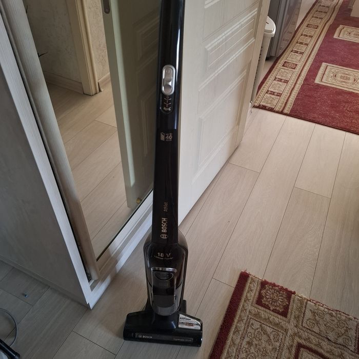 Беспроводной пылесос марки Boschh