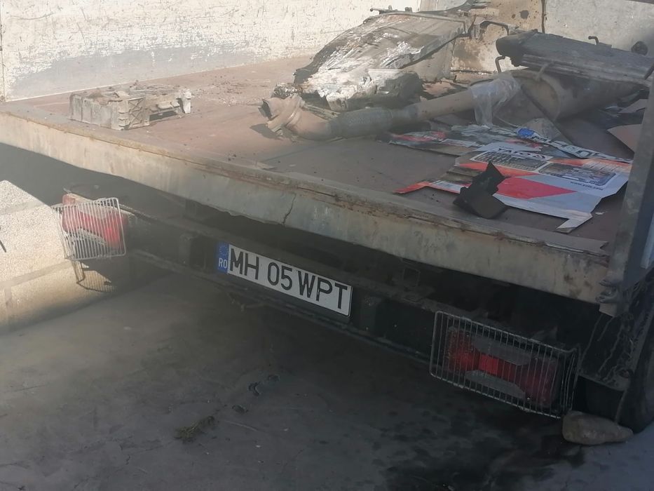 Bena Iveco Daily din 2005