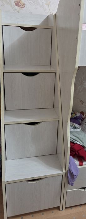 Двухярусный кровать