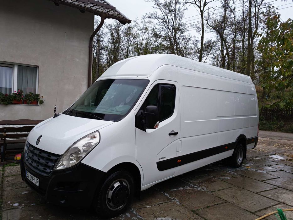 Autoutilitara Renault master