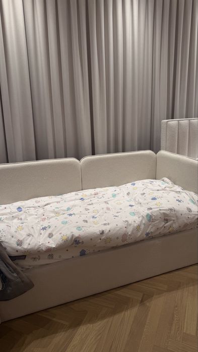 Детский кровать