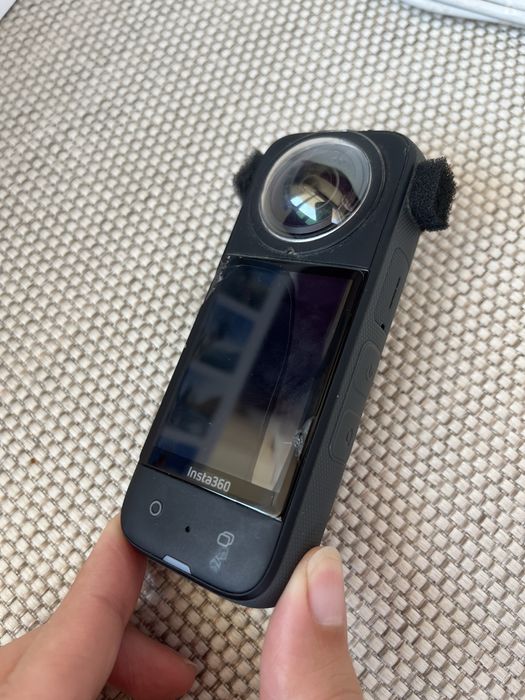 Камера Insta360 X3 + подарък