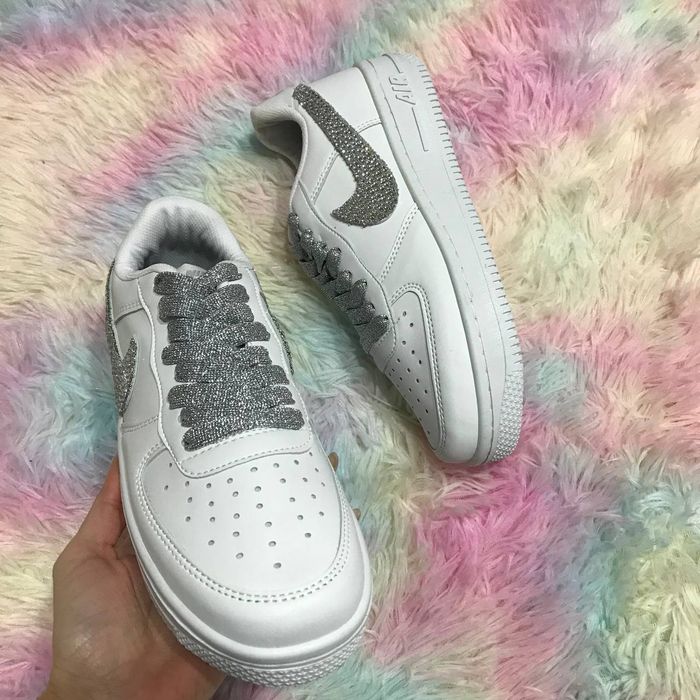 Adidași dama mărimi disponibile