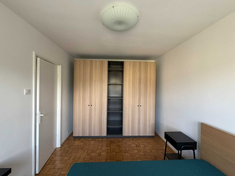 Inchiriez apartament cu 2 camere