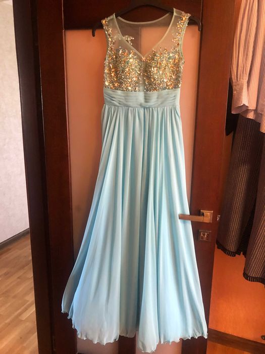 платье на выпускной