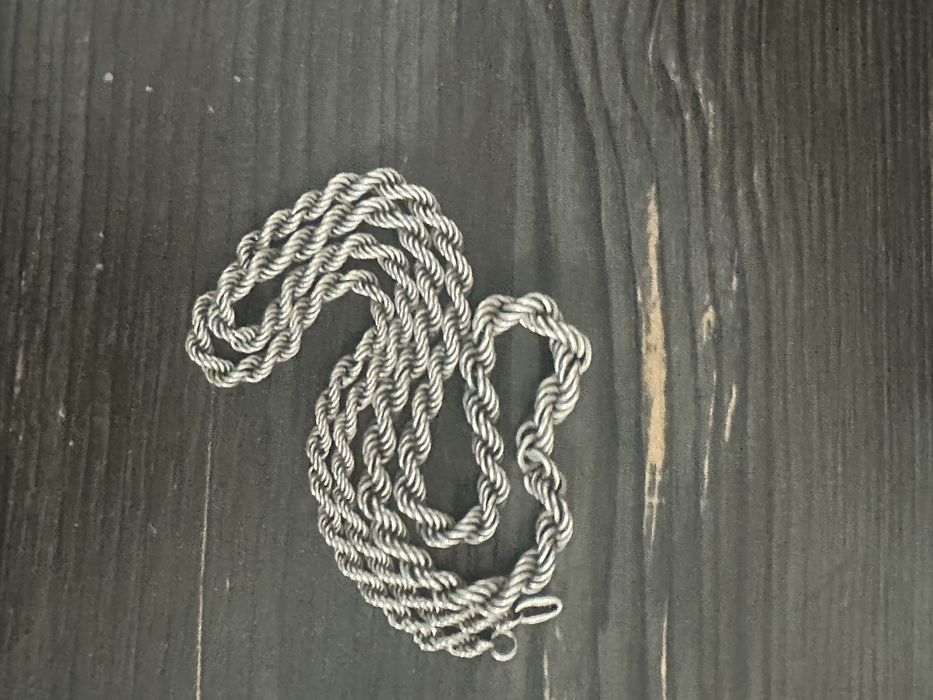 Продается серебреный трос мужской срочно