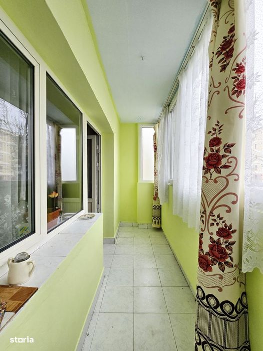 Apartament 3 camere, decomandat cu centrala - Micalaca Miorita