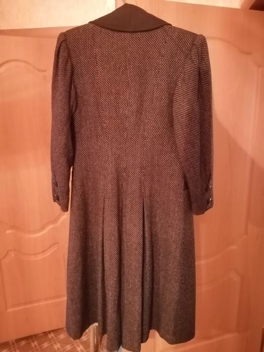 Продам пальто драповое