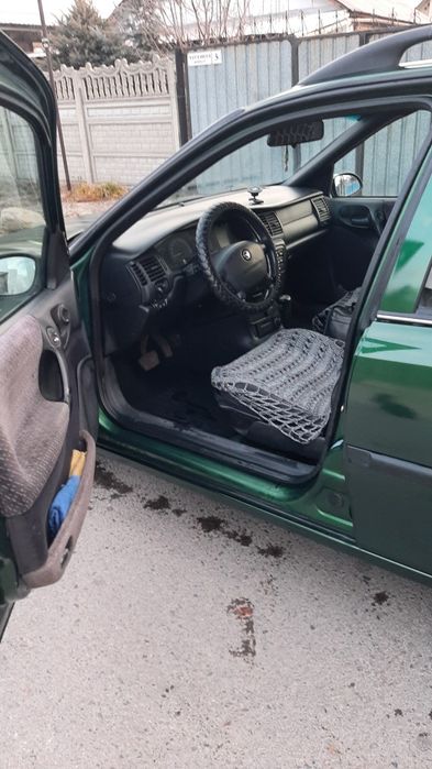 Продам Опель вектра в