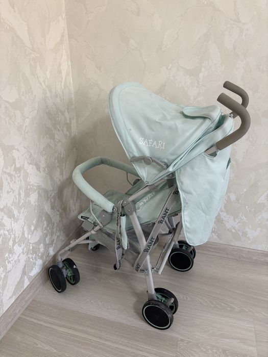 Продаётся детская коляска для ребёнка