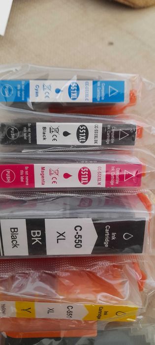 КОМПЛЕКТ на цена 15 лв за мастилници с ЧИП модел Pgi-550 Cli-551 XL