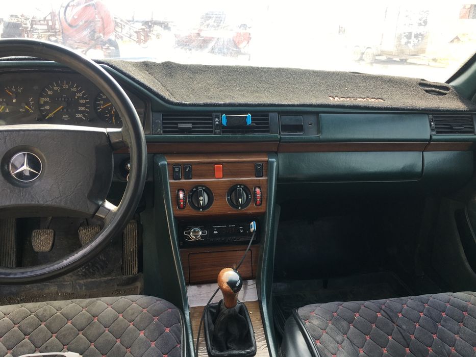 Мерседес…124…