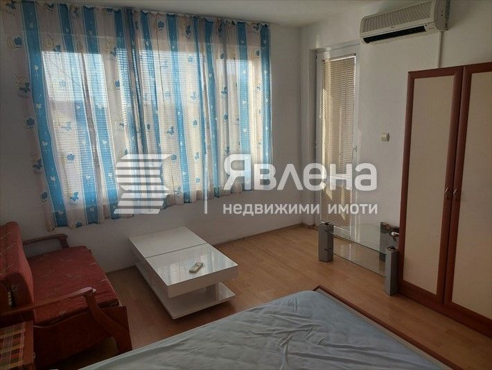 Продава се Тристаен апартамент в Поморие - 78 кв.м за 1334 €/кв.м - Снимка #4