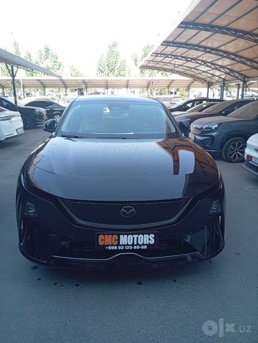 Mazda EZ-60 EREV 200