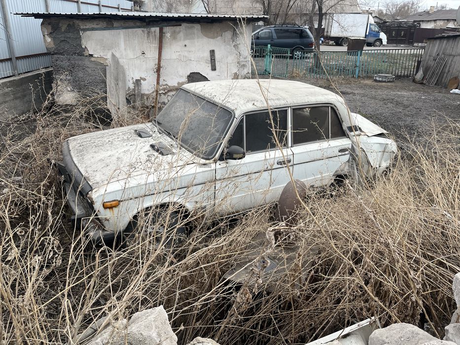 Продаю машину хорошую