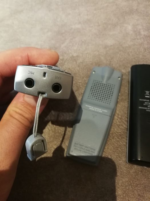 Диктофон Olympus и Philips