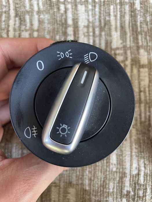 Ключ за фарове хром, копчета VW Golf 6