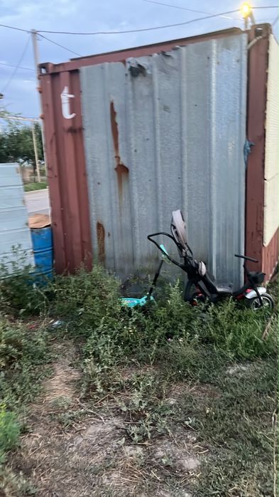 Продам комнейнер 20т
