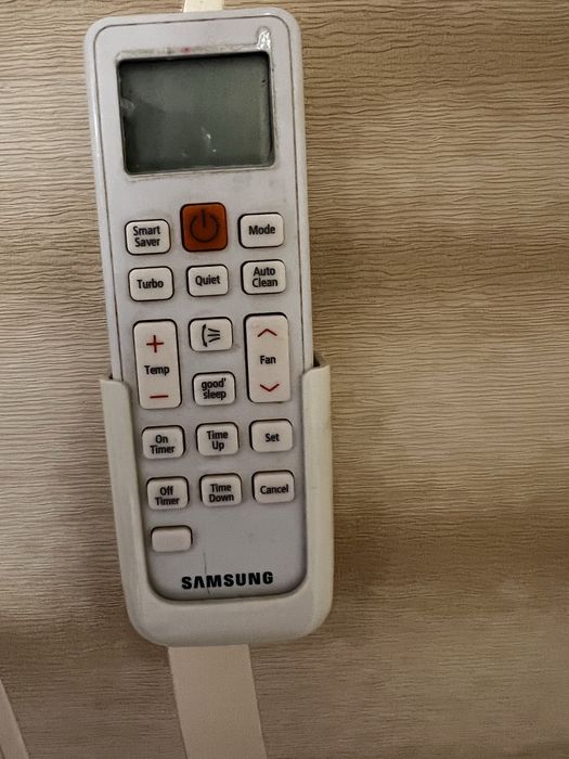 Продам кондиционер Samsung AQ09UGFN