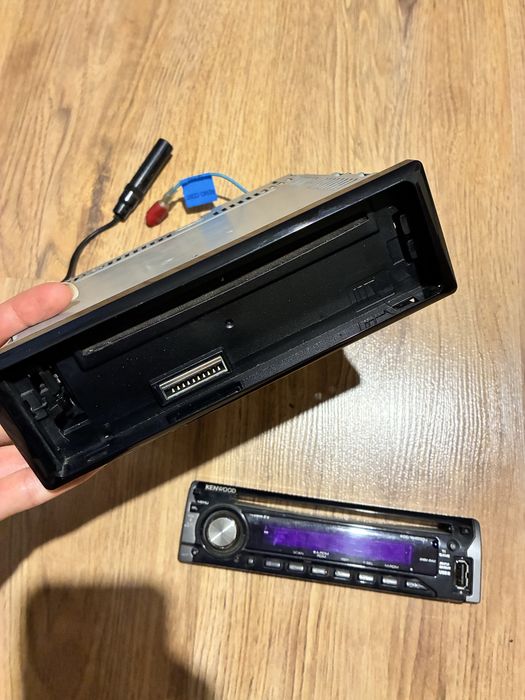 Автомобилен CD/USB плеър Kenwood KDC-W4537UA