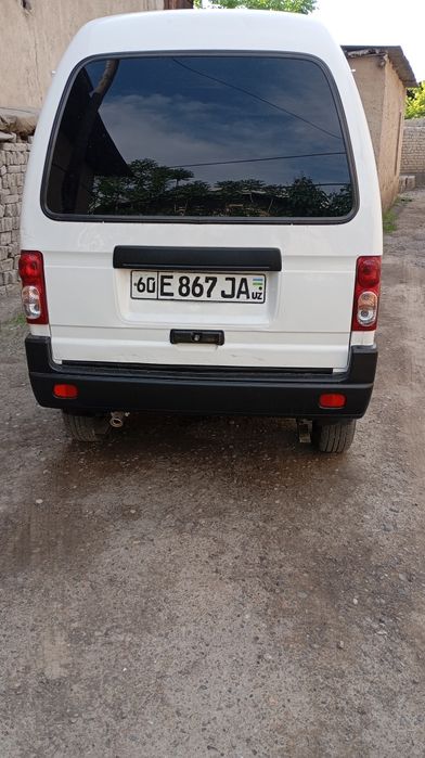 Chevrolet Van 2012 — 5