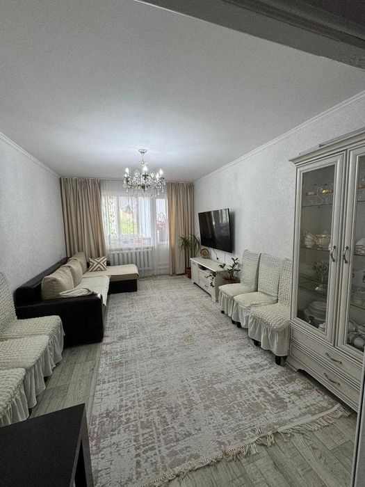 Продается 3 комн кв Канай би, 40
