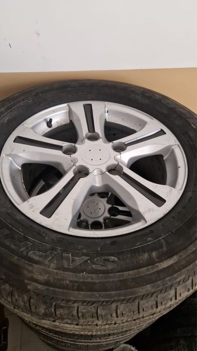 Шины с титанками  285/60R18