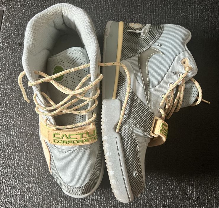 Nike x Travis Scott Air Trainer 1 SP "Grey Haze"